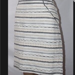 Tabitha Anthropology Gray and White Textured Pencil Skirt